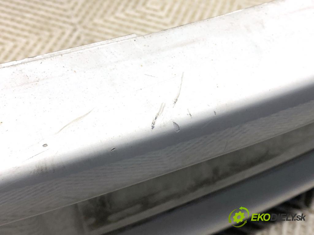 CITROEN C4 I liftback 2007 66 kW 1.6 HDi 1560 Nárazník zad  (Kľučka dverí ostatné)