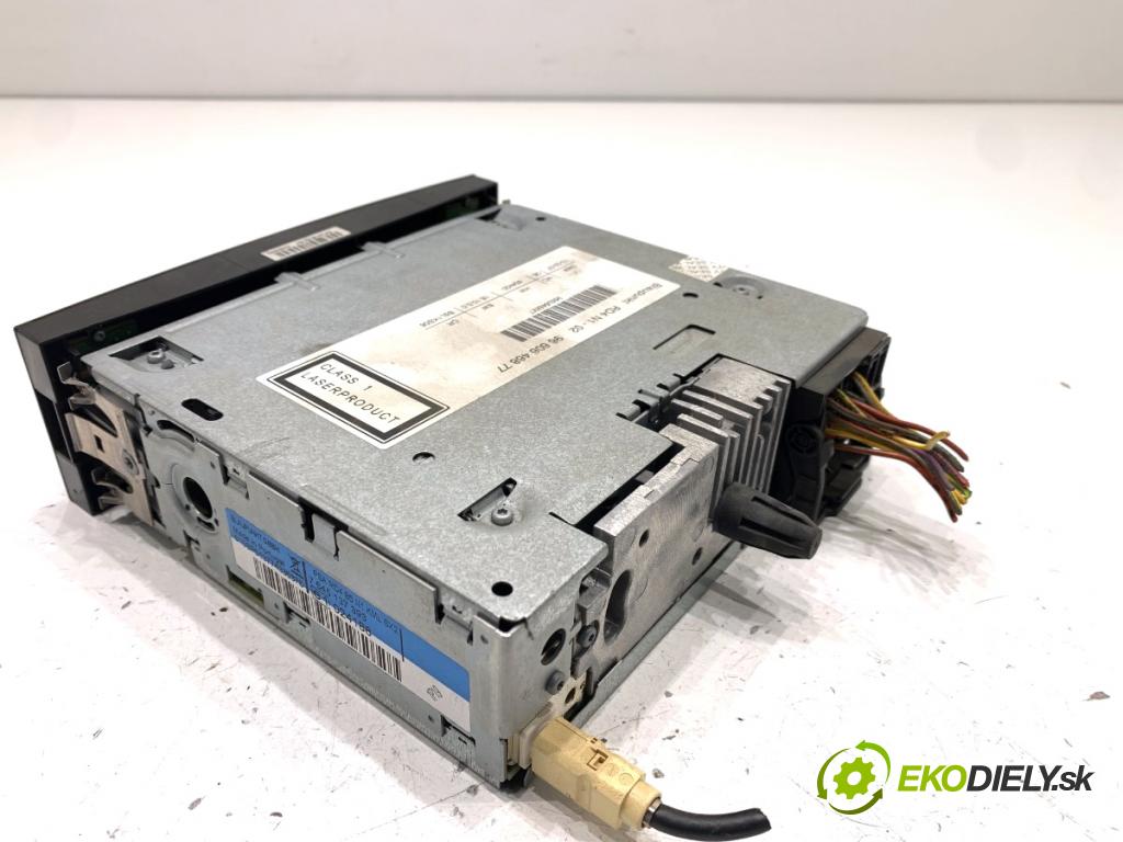 CITROEN C4 I liftback 2007 66 kW 1.6 HDi 1560 RADIO 9660646877 (Audio zariadenie)