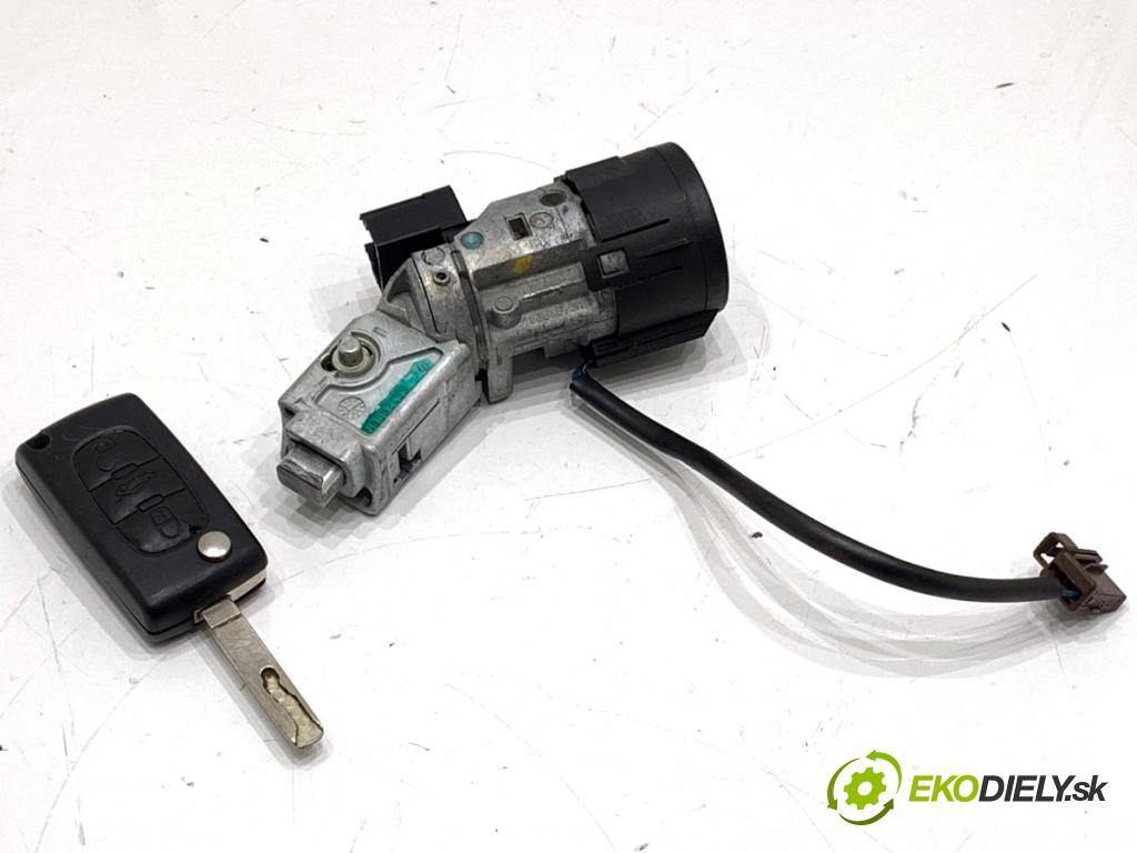 CITROEN C4 I liftback 2007 66 kW 1.6 HDi 1560 spinačka  (Spínacia skrinka)