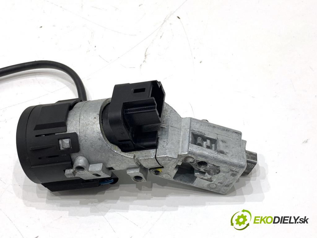 CITROEN C4 I liftback 2007 66 kW 1.6 HDi 1560 spinačka  (Spínacia skrinka)