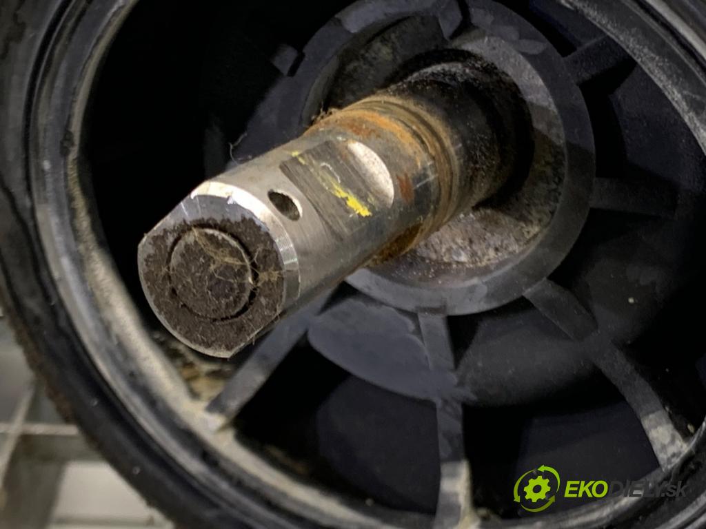 CITROEN C4 I liftback 2007 66 kW 1.6 HDi 1560 riadenie volantu Riadenie 6820000084