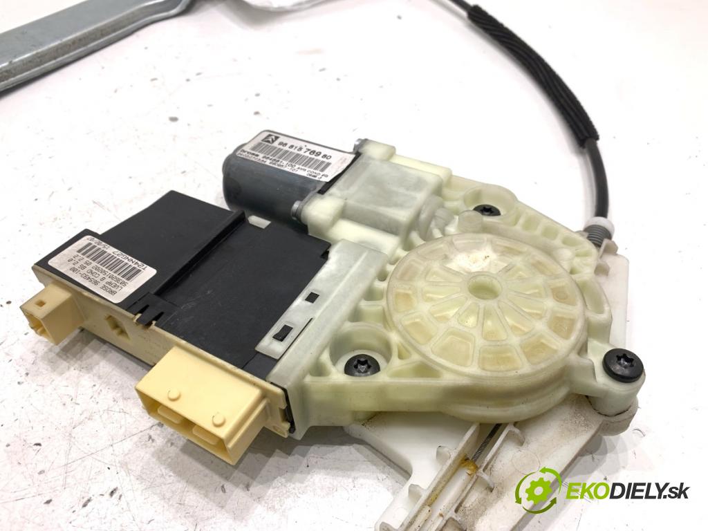 CITROEN C4 I liftback 2007 66 kW 1.6 HDi 1560 Mechanizmus okna ľavy predný 9657133980