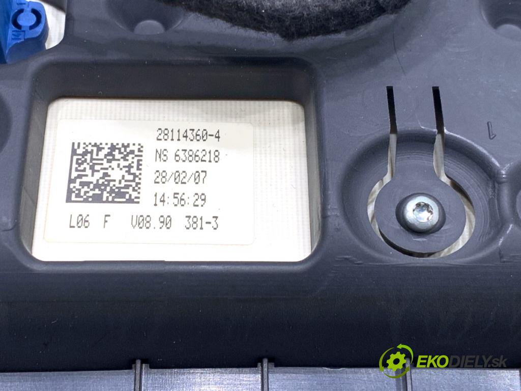 CITROEN C4 I liftback 2007 66 kW 1.6 HDi 1560 Prístrojovka P96631954ZD (Prístrojová doska)