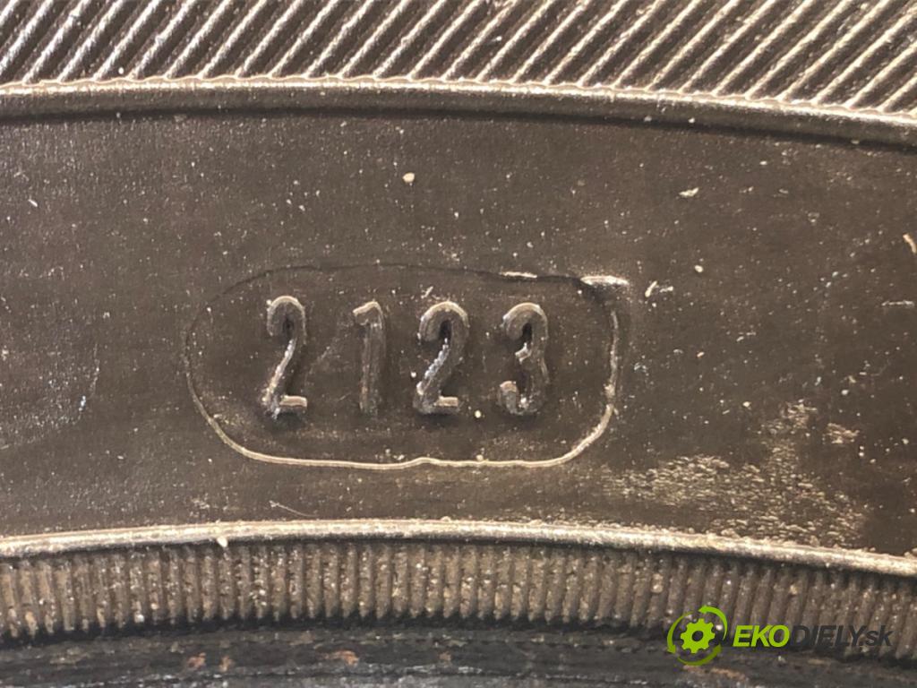 --- ---      PNEUMATIKY: zima 2X 195/65 15" DĘBICA