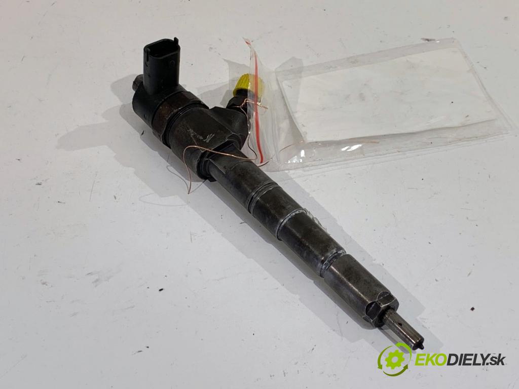 OPEL ASTRA J Kombi 2011 118 kW 2.0 CDTI (35) 1956 vstřikovač 0445110327 (Vstřikovač paliva)