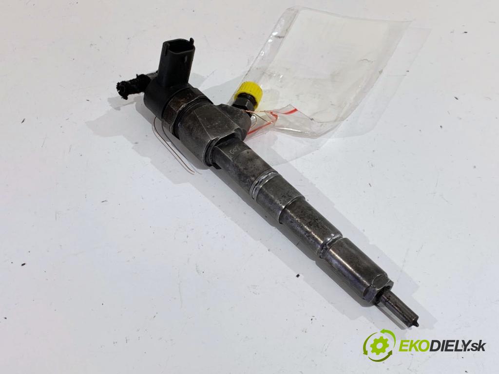 OPEL ASTRA J Kombi 2011 118 kW 2.0 CDTI (35) 1956 vstřikovač 0445110327 (Vstřikovač paliva)