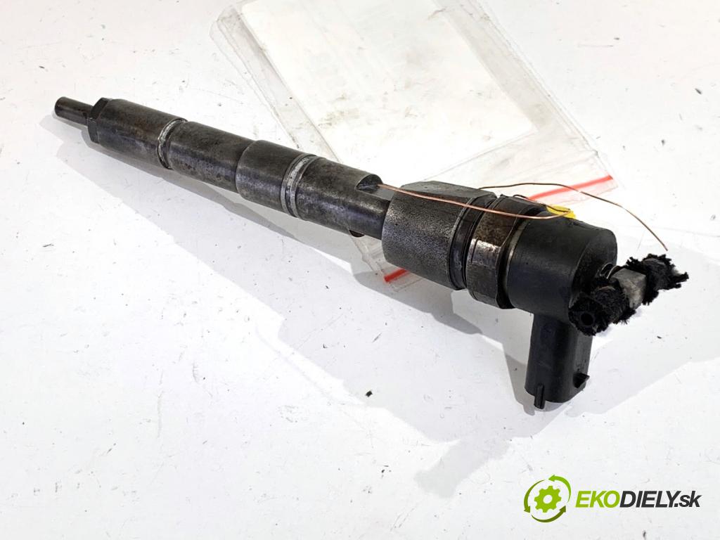 OPEL ASTRA J Kombi 2011 118 kW 2.0 CDTI (35) 1956 vstřikovač 0445110327 (Vstřikovač paliva)