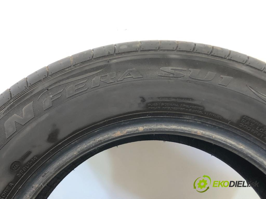 --- ---      PNEUMATIKY: 2X 195/65 15" NEXEN