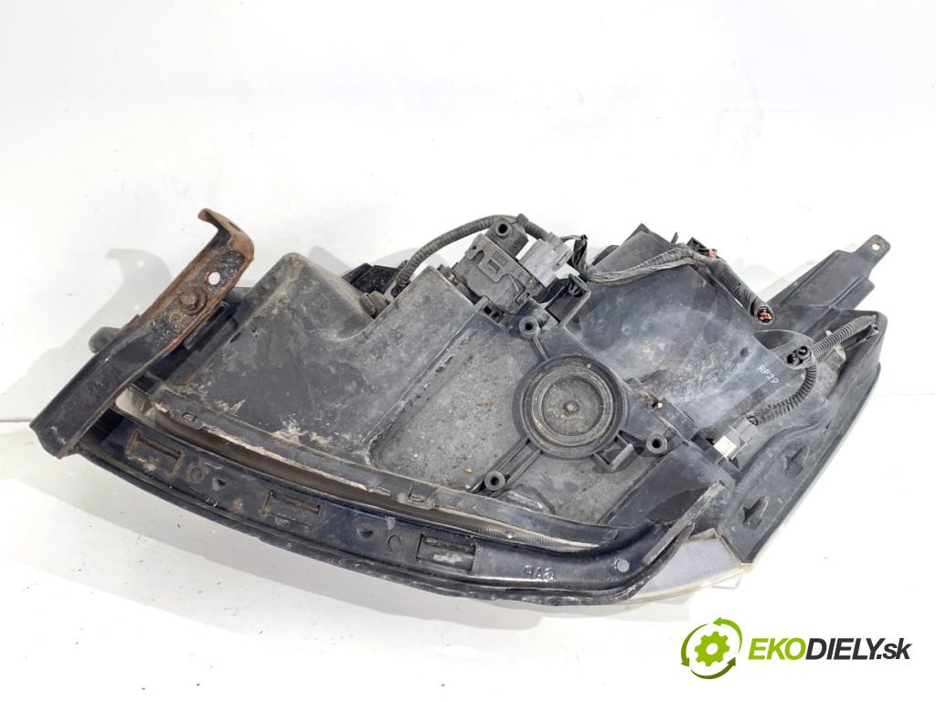 HONDA CIVIC VII liftback 2004 66 kW 1.4 iS (EP1) 1396 Svetlomet pravy predný