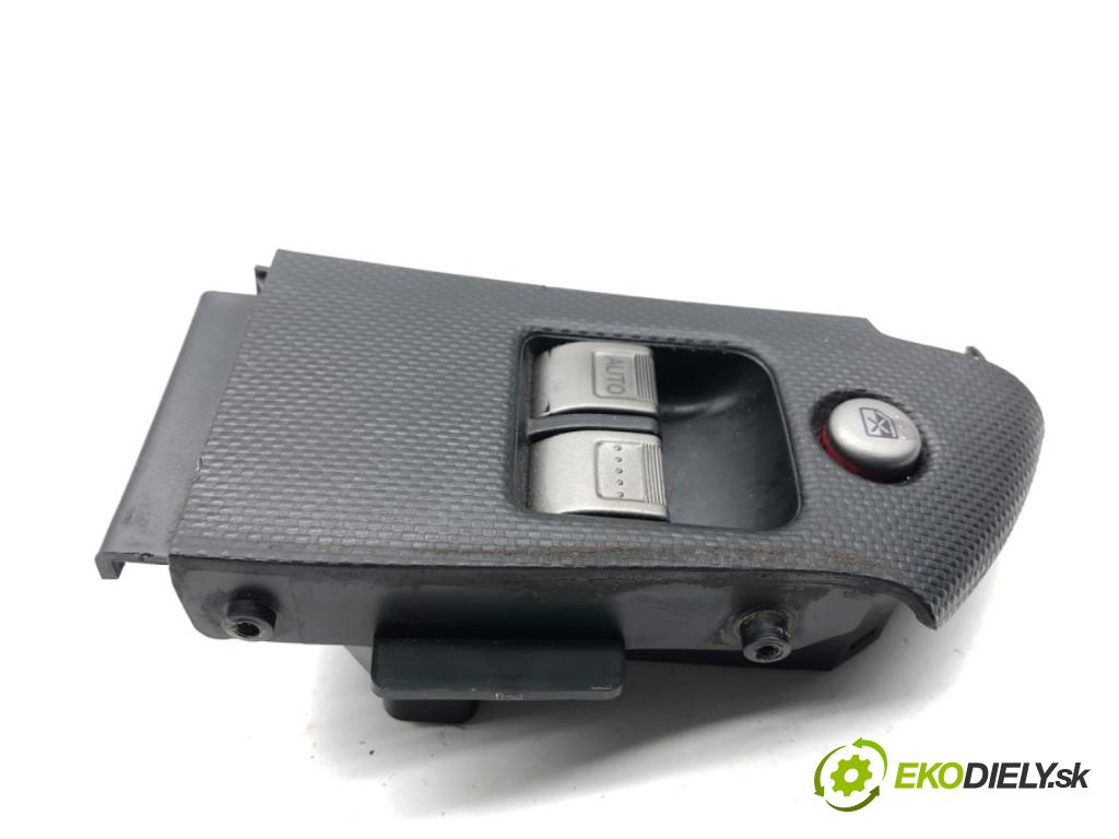 HONDA CIVIC VII liftback 2004 66 kW 1.4 iS (EP1) 1396 přepínač oken  (Páčky pod volantem)