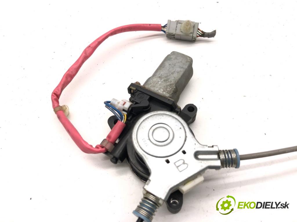 HONDA CIVIC VII liftback 2004 66 kW 1.4 iS (EP1) 1396 mechanismus okna levý přední část