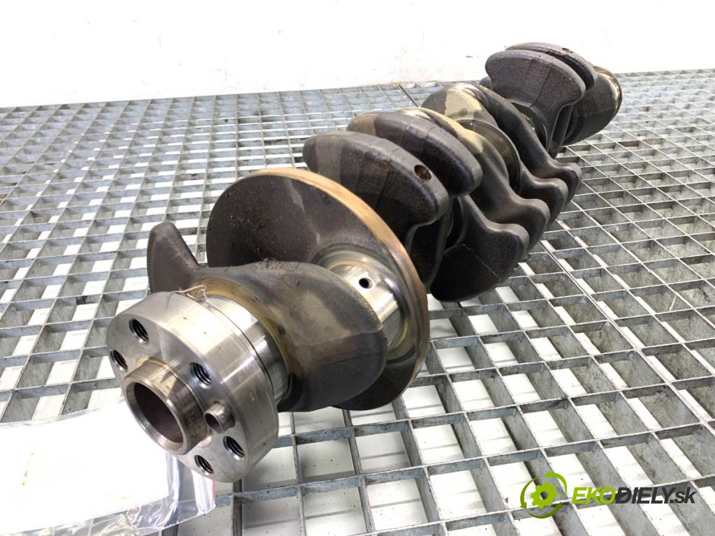 BMW F22 coupe 2017 272 kW M2 2979 kardaň hřídel KORBOVÝ: 760297202 (Blok motoru ostatní)