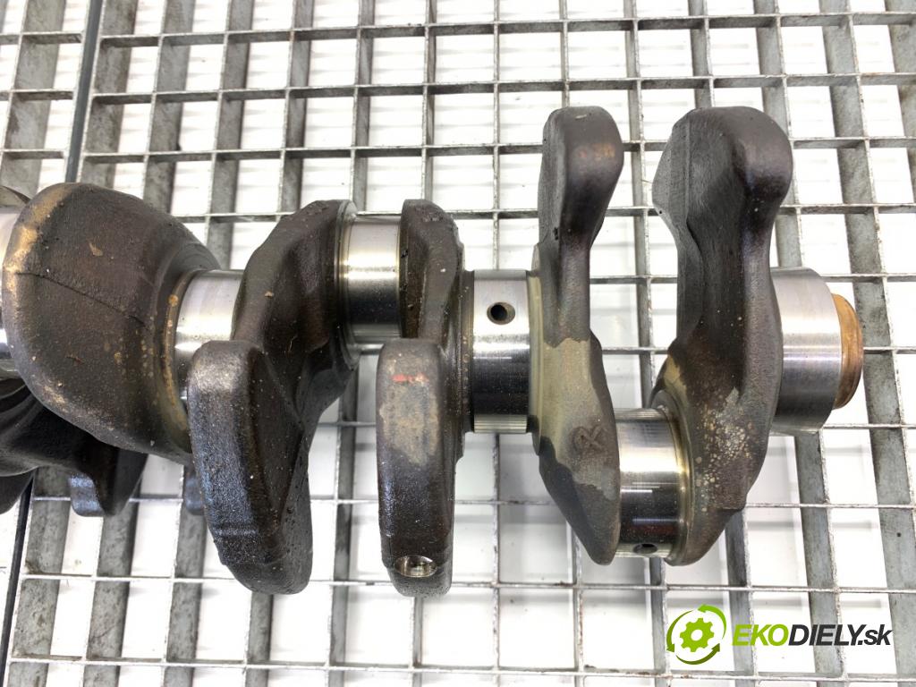 BMW F22 coupe 2017 272 kW M2 2979 kardaň hřídel KORBOVÝ: 760297202 (Blok motoru ostatní)