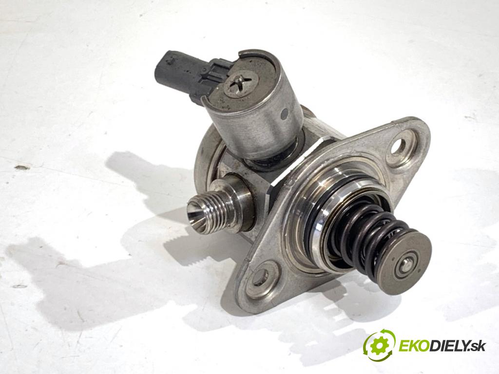 BMW F22 coupe 2017 272 kW M2 2979 Pumpa vysokého tlaku 0261520284