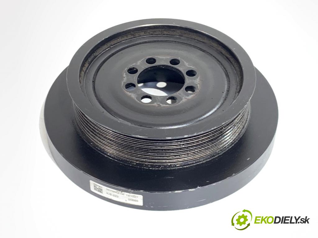 BMW F22 coupe 2017 272 kW M2 2979 kolo kolová hřídele 7573654 (Remenice)