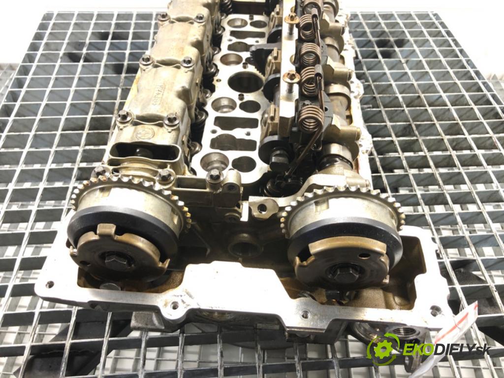 BMW F22 coupe 2017 272 kW M2 2979 Hlava valcov 760510205 (Hlava valcov)