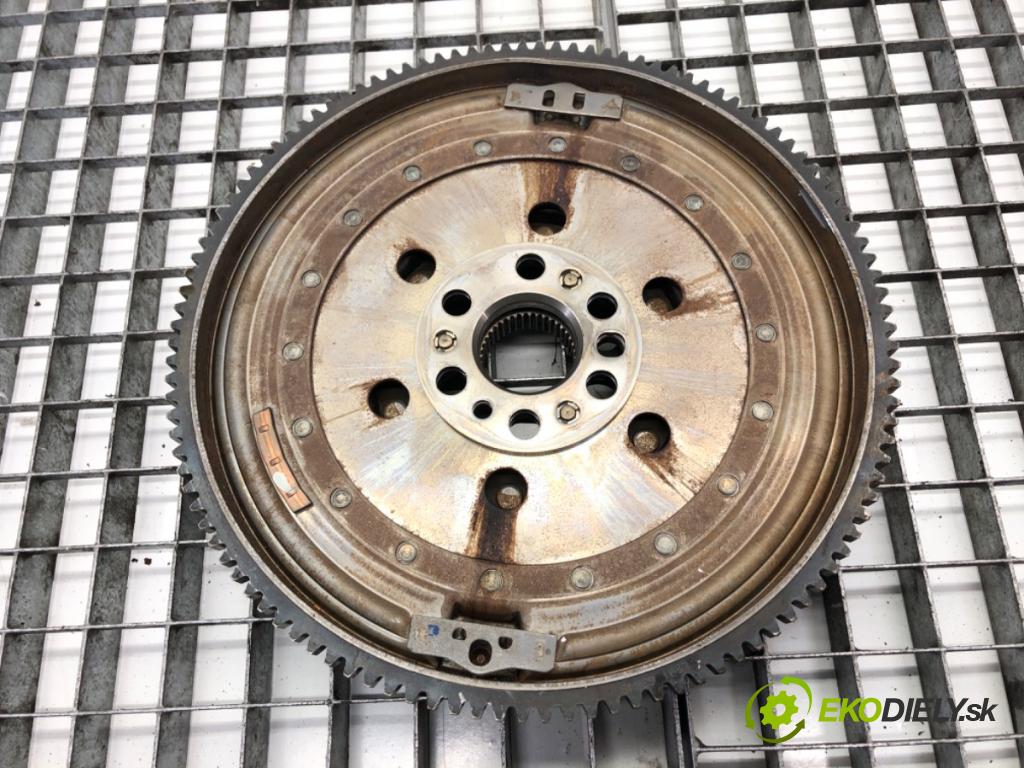 BMW F22 coupe 2017 272 kW M2 2979 koleso zotrvačníkové 2283829 (Zotrvačník)