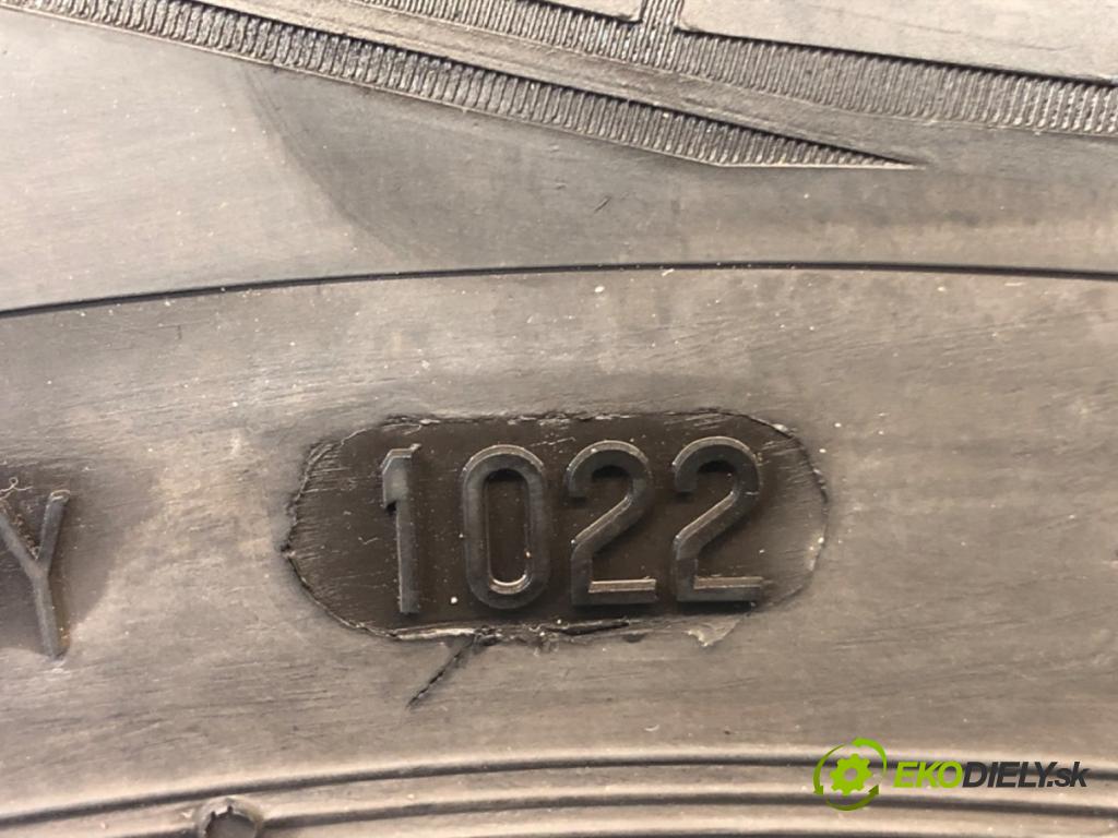 --- ---      PNEUMATIKY: PARA: VÍCENÁ SEZÓNA: 225/55 16" CONTINENTAL