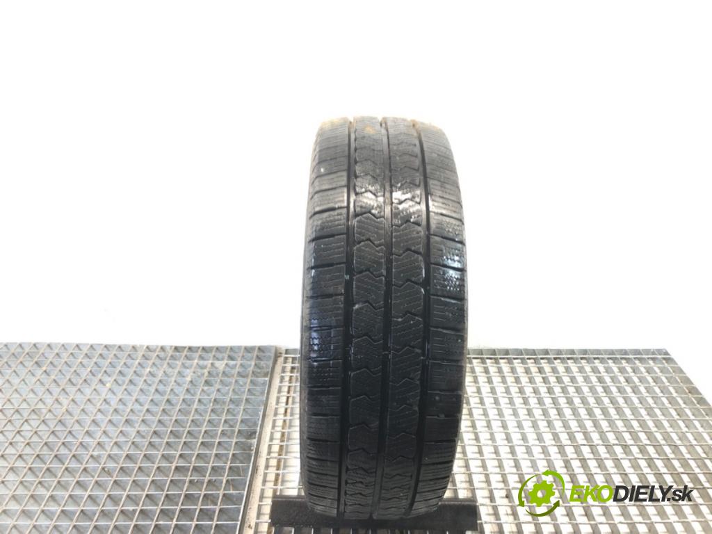 --- ---      PNEUMATIKY: VÍCENÁ SEZÓNA: 225/65 16