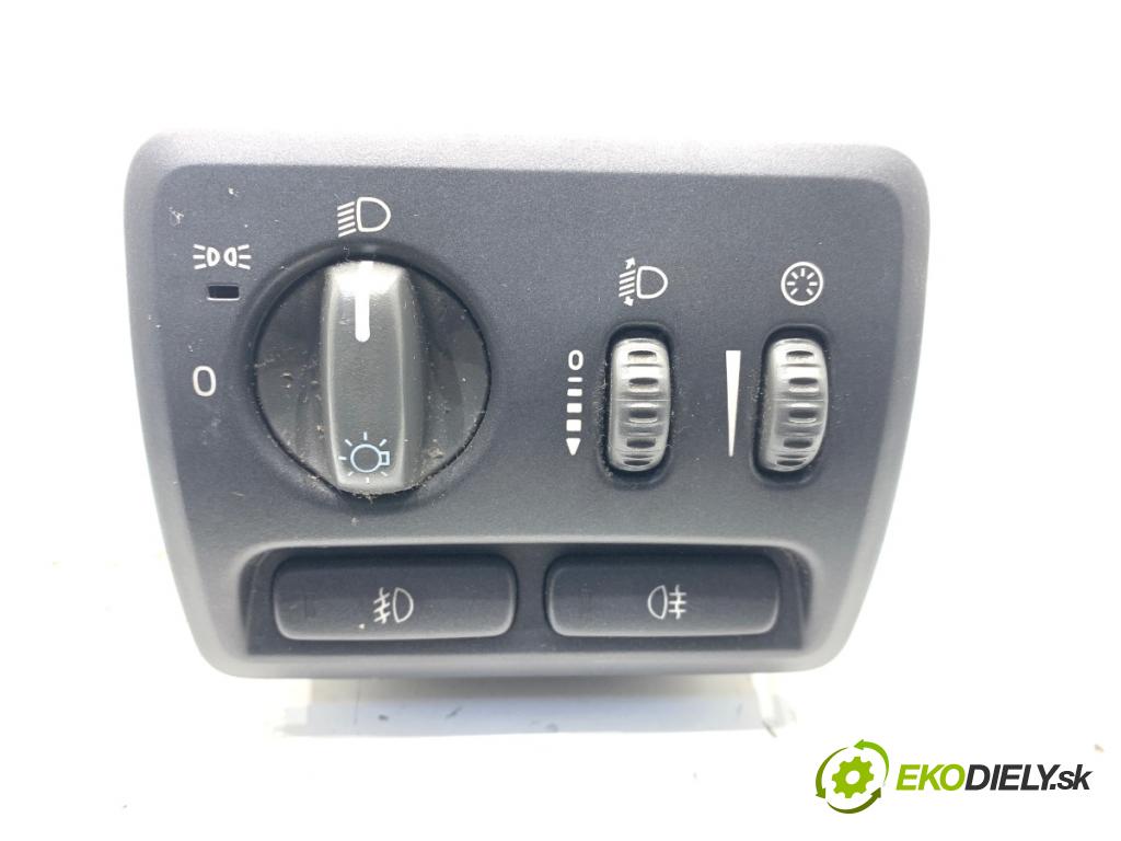 VOLVO V70 I Kombi 2003 121 kW 2.4 2435 Spínač svetiel 