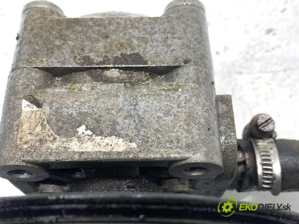 VOLVO V70 I Kombi 2003 121 kW 2.4 2435 pumpa servočerpadlo  (Servočerpadlo)
