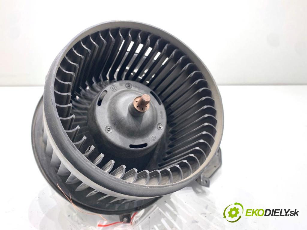 VOLVO V70 I Kombi 2003 121 kW 2.4 2435 ventilátor kúrenia 