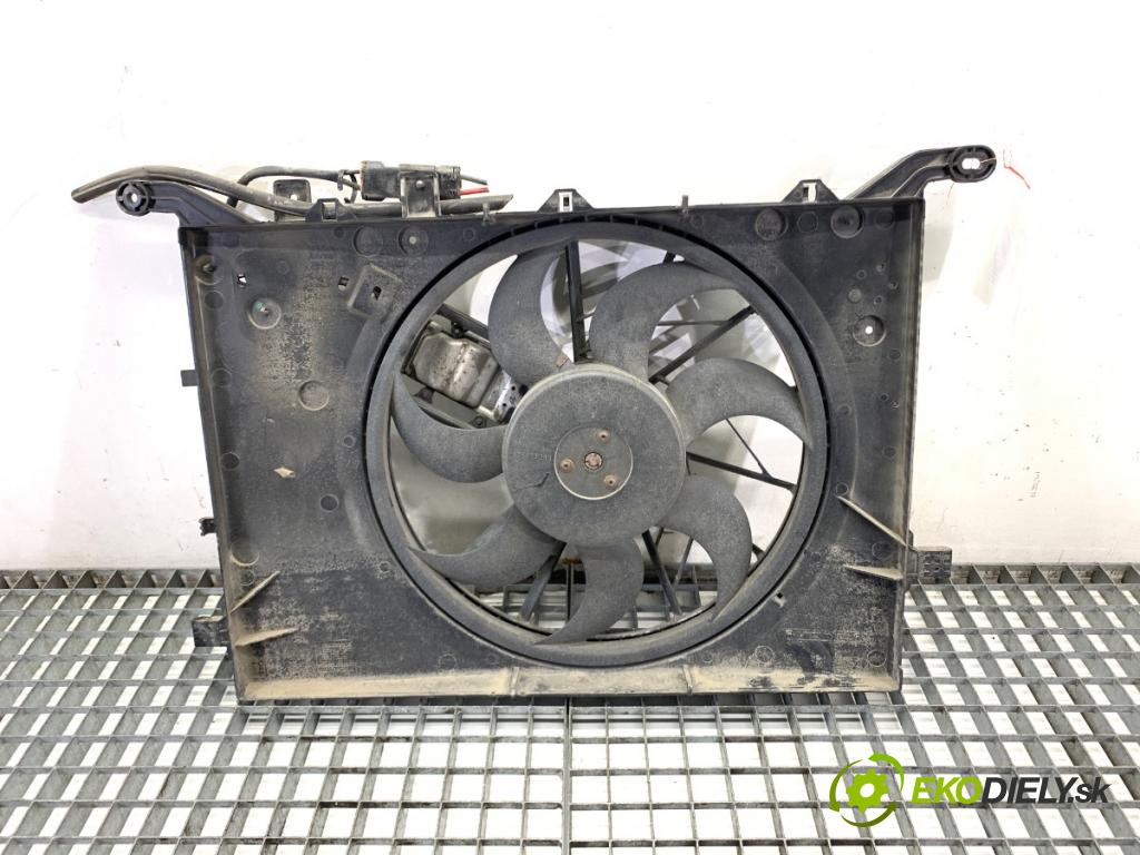 VOLVO V70 I Kombi 2003 121 kW 2.4 2435 ventilátor chladiče 30647253 (Ventilátor)