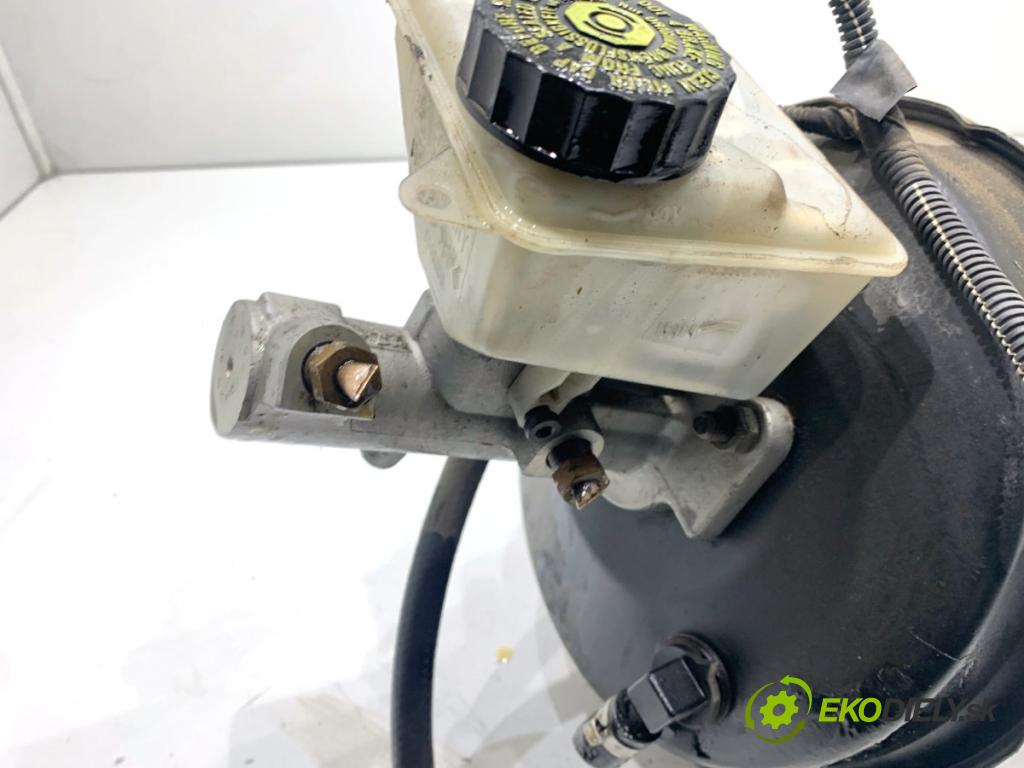 VOLVO V70 I Kombi 2003 121 kW 2.4 2435 posilovač bŕzd P08683259