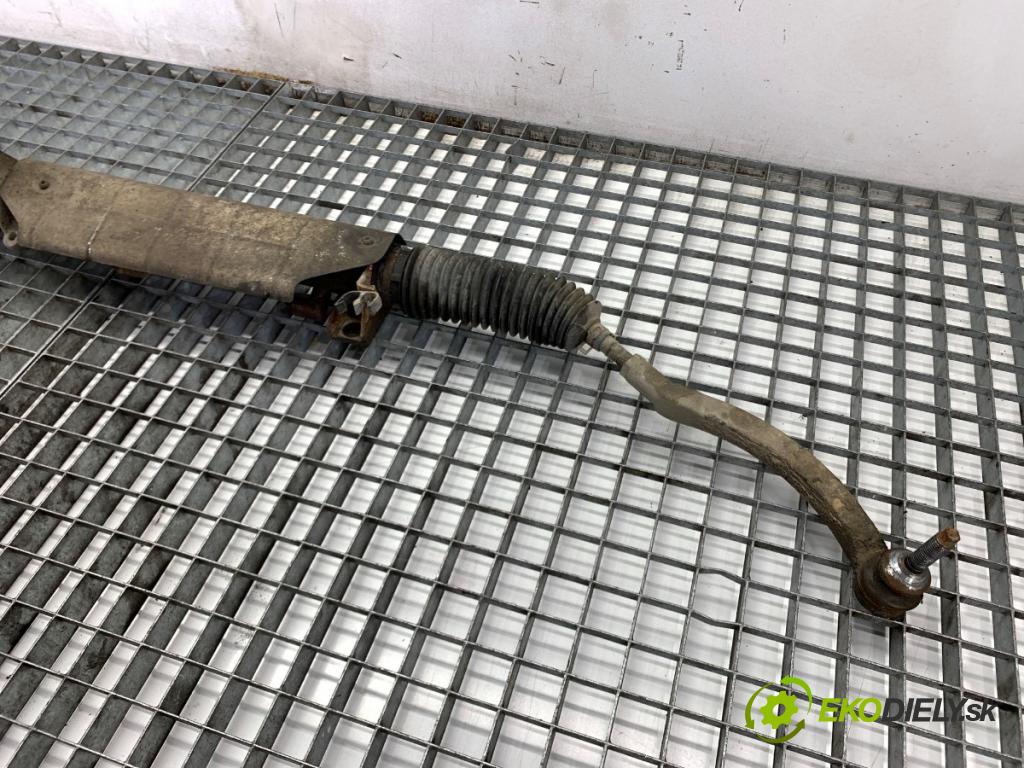 VOLVO V70 I Kombi 2003 121 kW 2.4 2435 řízení volantu řízení P8671243