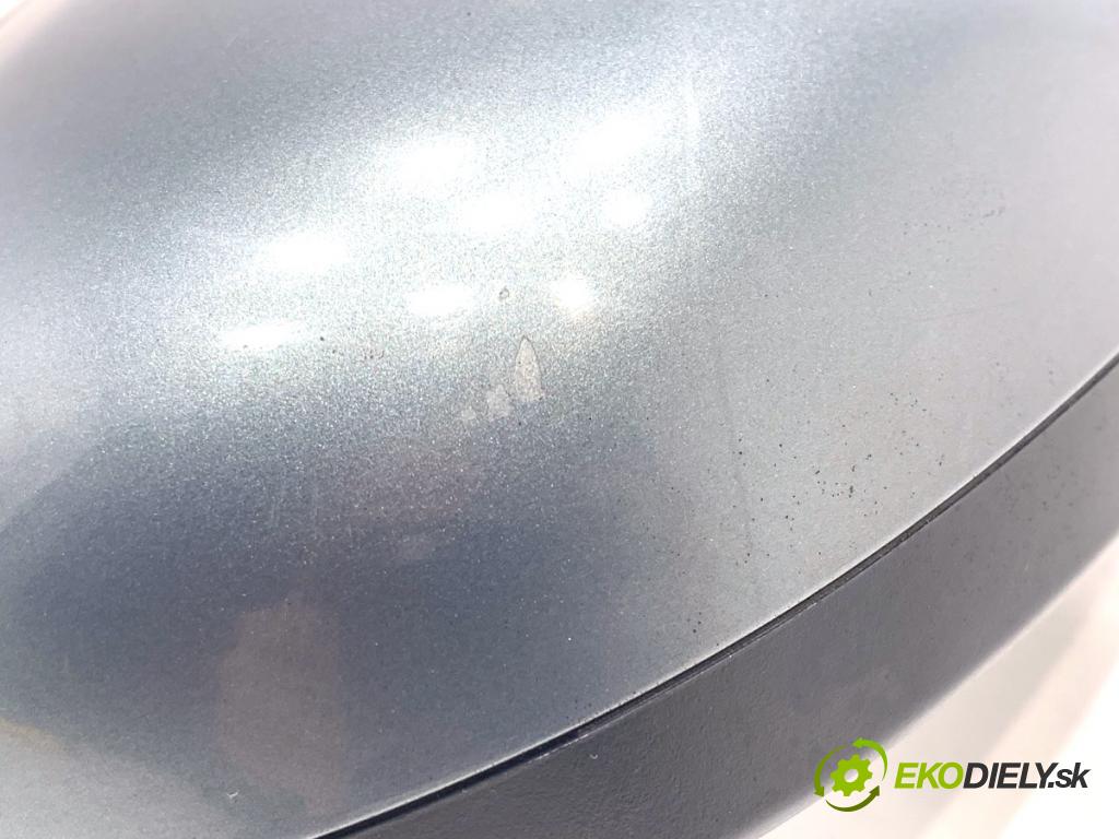 VOLVO V70 I Kombi 2003 121 kW 2.4 2435 Spätné zrkadlo ľavy