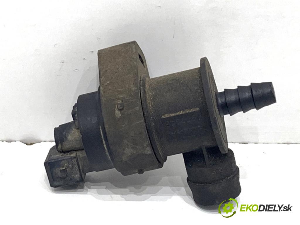 VOLVO V70 I Kombi 2003 121 kW 2.4 2435 ventil tlaku 31104896 (Ventil)