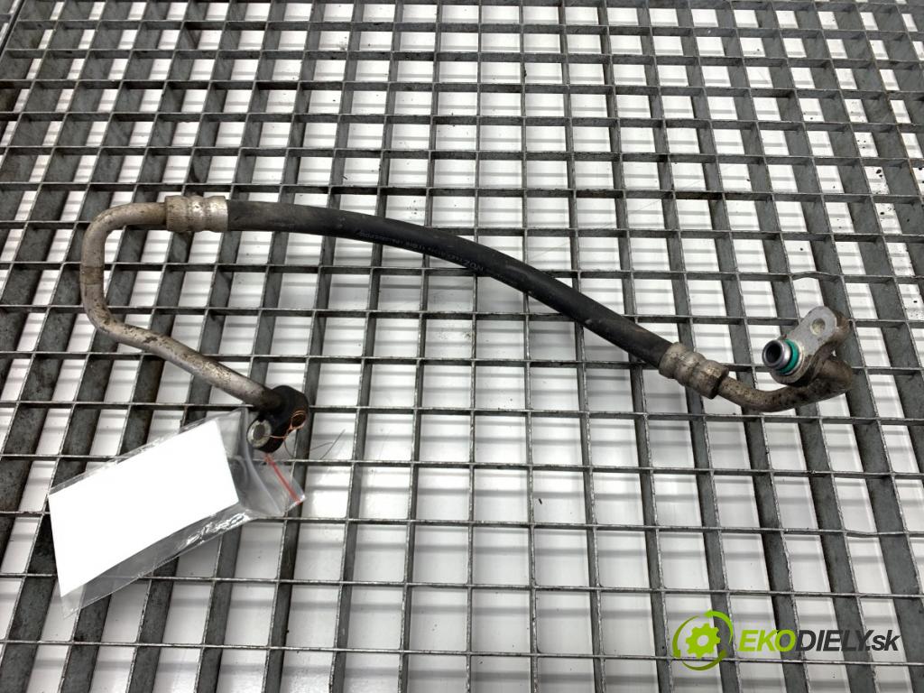 HYUNDAI i10 liftback 2008 49 kW 1.1 1086 rúrka klimatizace  (Trubka klimatizace)