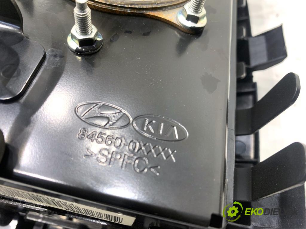 HYUNDAI i10 liftback 2008 49 kW 1.1 1086 AirBag spolujezdce 845600X000GA (Airbag)