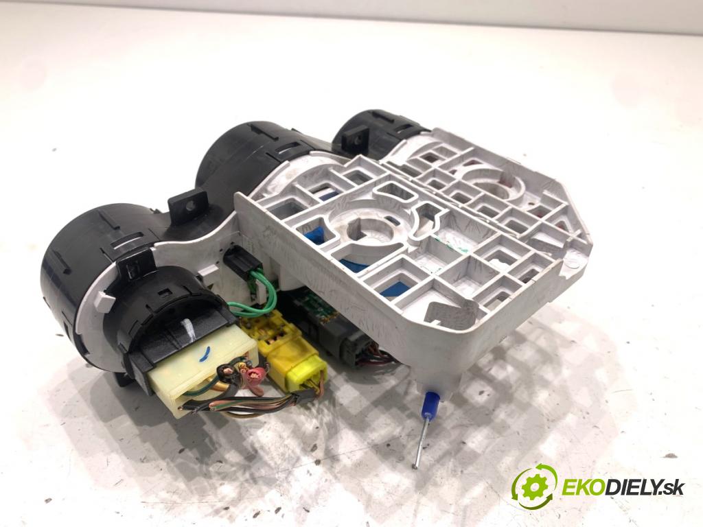 HYUNDAI i10 liftback 2008 49 kW 1.1 1086 Panel ovládaní topení 97250-0X0304X (Páčky pod volantem)