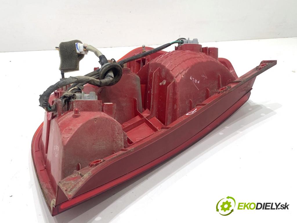 HYUNDAI i10 liftback 2008 49 kW 1.1 1086 světlo pravý zadní část 92402-0X0XX