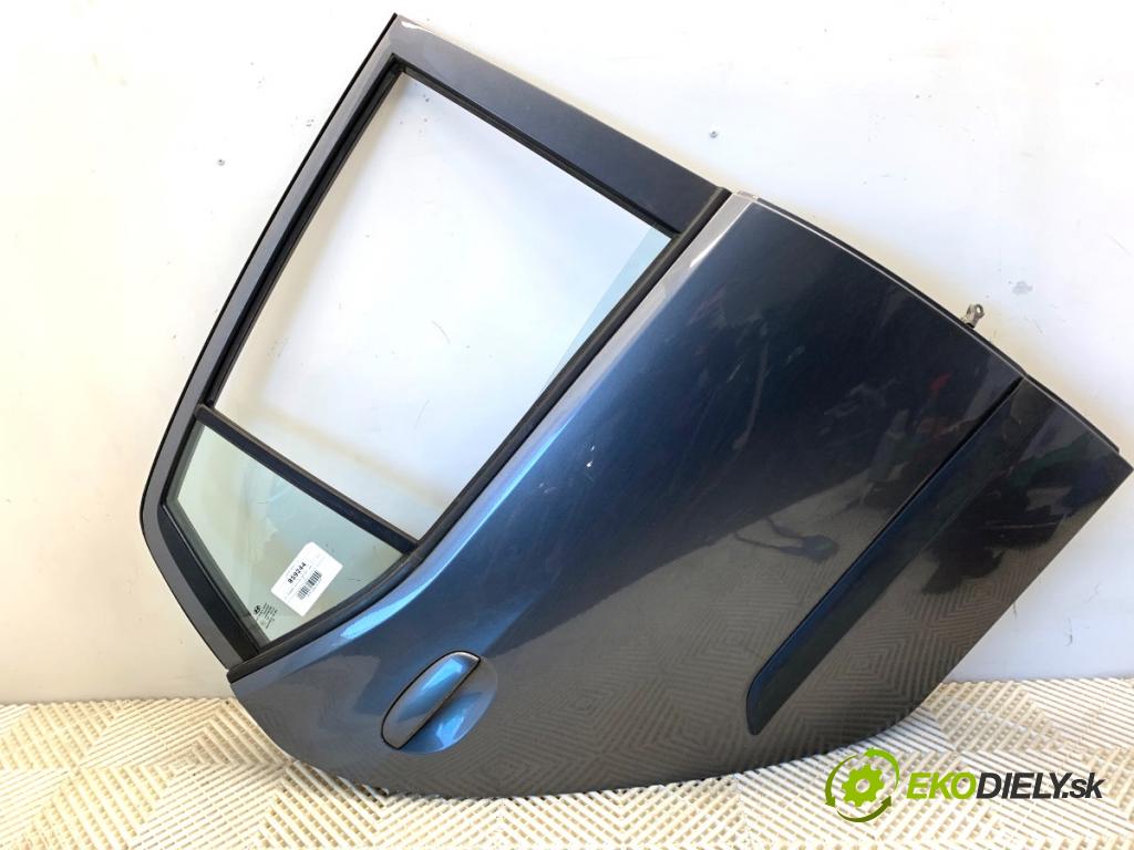 HYUNDAI i10 liftback 2008 49 kW 1.1 1086 dveře pravý zadní část 