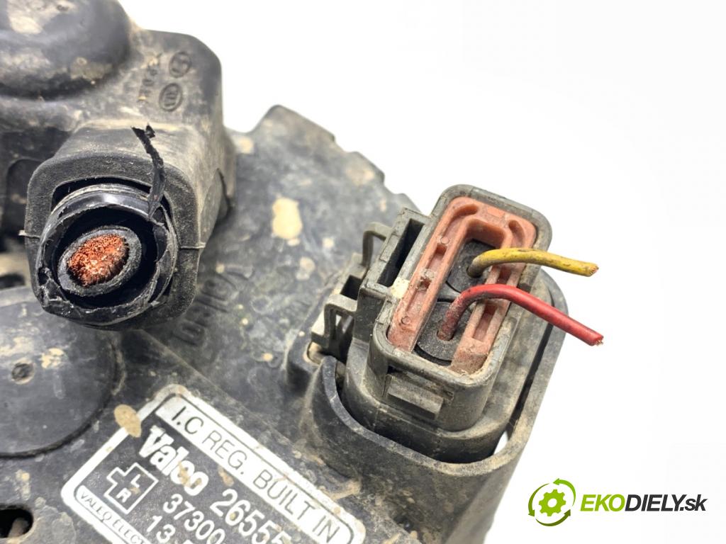 HYUNDAI i10 liftback 2008 49 kW 1.1 1086 Alternátor 37300-02551 (Alternátor)