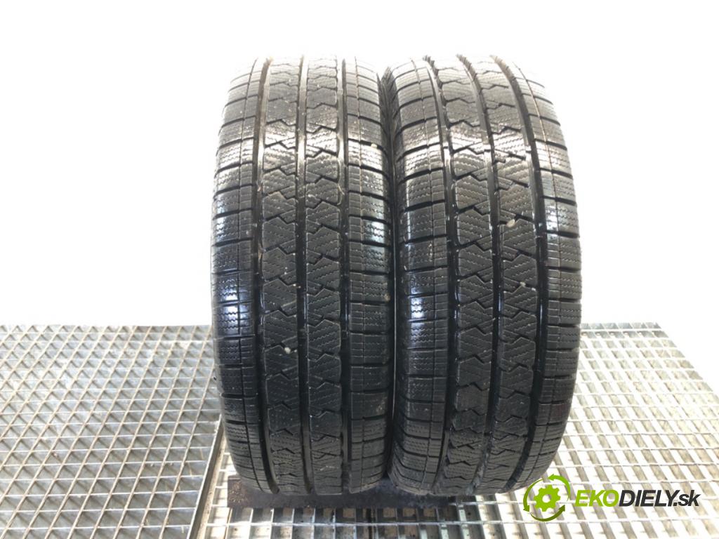 --- ---      PNEUMATIKA: zima 2X 225/65 16