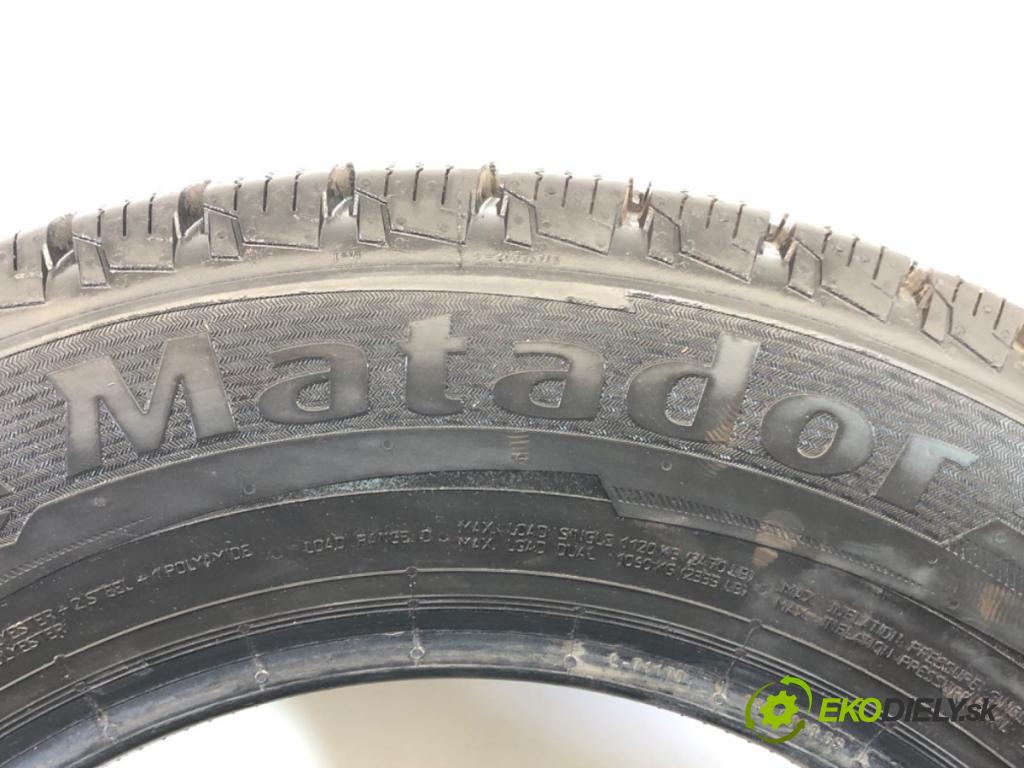 --- ---      PNEUMATIKA: zima 2X 225/65 16" MATADOR