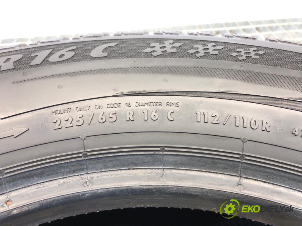 --- ---      PNEUMATIKA: zima 2X 225/65 16" MATADOR