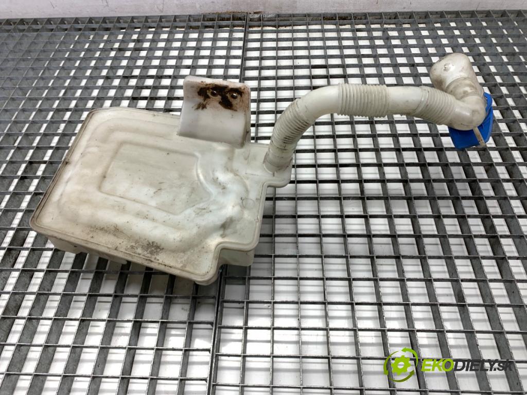 AUDI A3 8P liftback 2004 75 kW 1.6 1595 Nádržka ostrekovačov 1K0955453Q