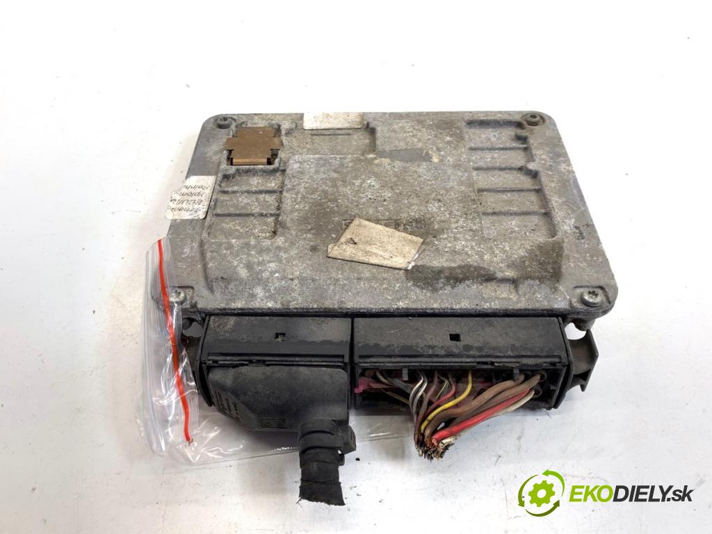 AUDI A3 8P liftback 2004 75 kW 1.6 1595 riadiaca jednotka Motor 06A906033DT (Riadiaca jednotka)