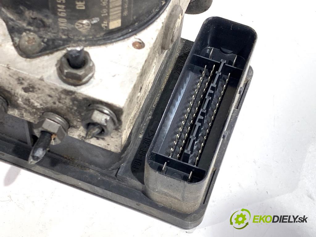 AUDI A3 8P liftback 2004 75 kW 1.6 1595 Pumpa ABS 1K0614517K (Pumpa ABS)