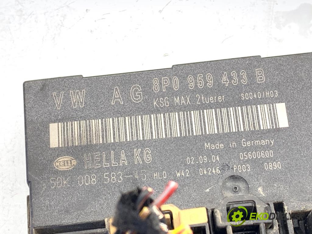 AUDI A3 8P liftback 2004 75 kW 1.6 1595 modul komfortu 8P0959433B (Komfortní modul)