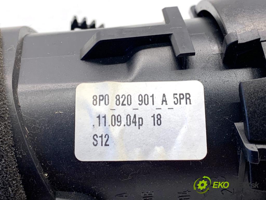 AUDI A3 8P liftback 2004 75 kW 1.6 1595 mří topení pravý přední část 8P0820901A