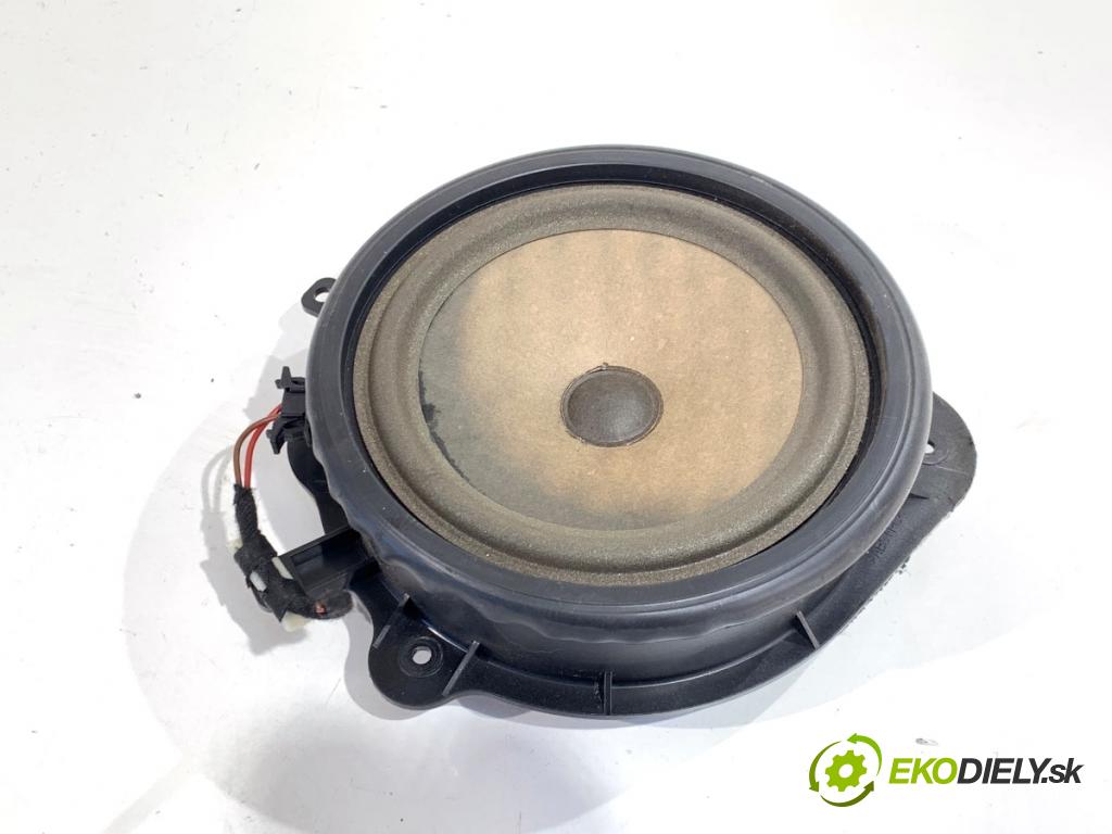 AUDI A3 8P liftback 2004 75 kW 1.6 1595 reproduktory 8P3035382 8H0035411