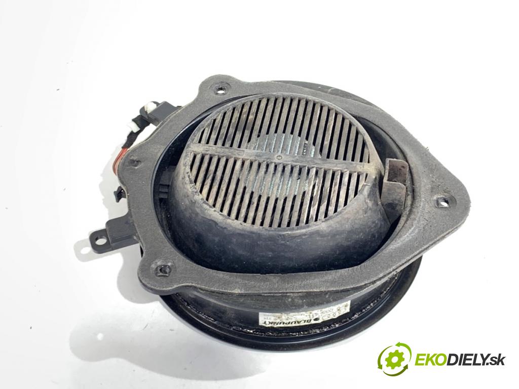 AUDI A3 8P liftback 2004 75 kW 1.6 1595 reproduktory 8P3035382 8H0035411