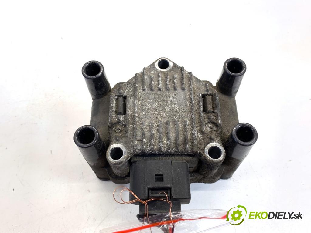 AUDI A3 8P liftback 2004 75 kW 1.6 1595 cívka zapalovací 032905106B (Zážehová cívka)