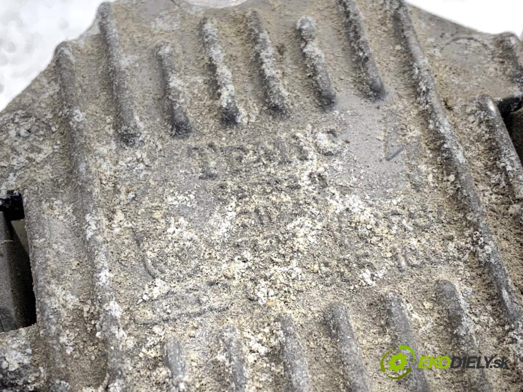 AUDI A3 8P liftback 2004 75 kW 1.6 1595 Cievka zapaľovacia 032905106B (Zapaľovacia cievka)