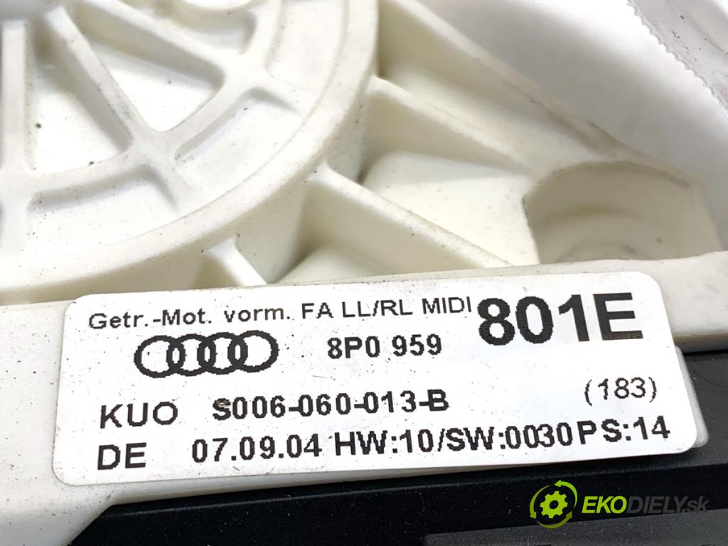 AUDI A3 8P liftback 2004 75 kW 1.6 1595 motor sťahovaní okna levý přední část 8P0959801E